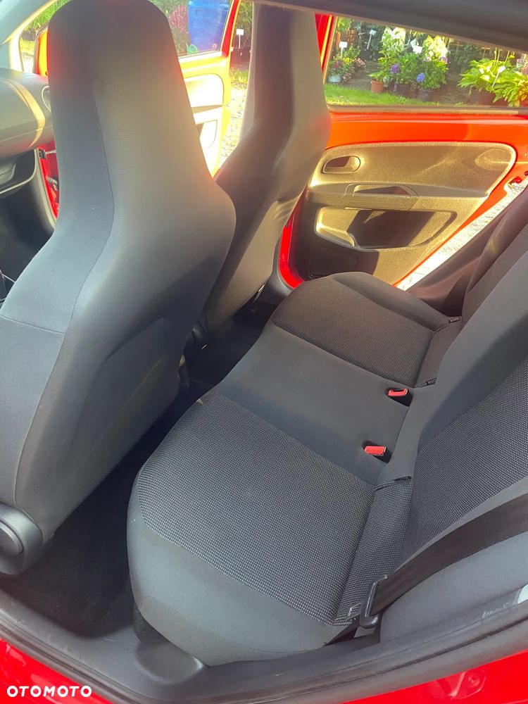 Volkswagen up! 1.0 Take - 5