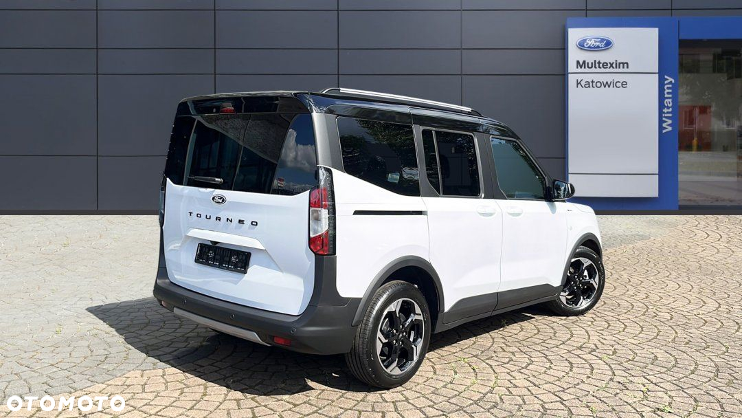 Ford Tourneo Courier - 5