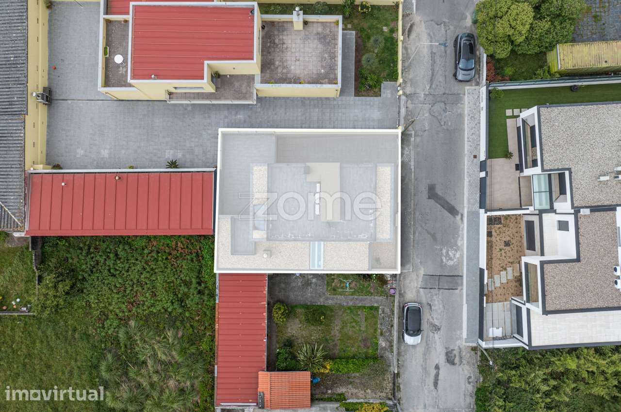 Moradia T3 de Luxo na Praia da Madalena, Gaia - Grande imagem: 3/48