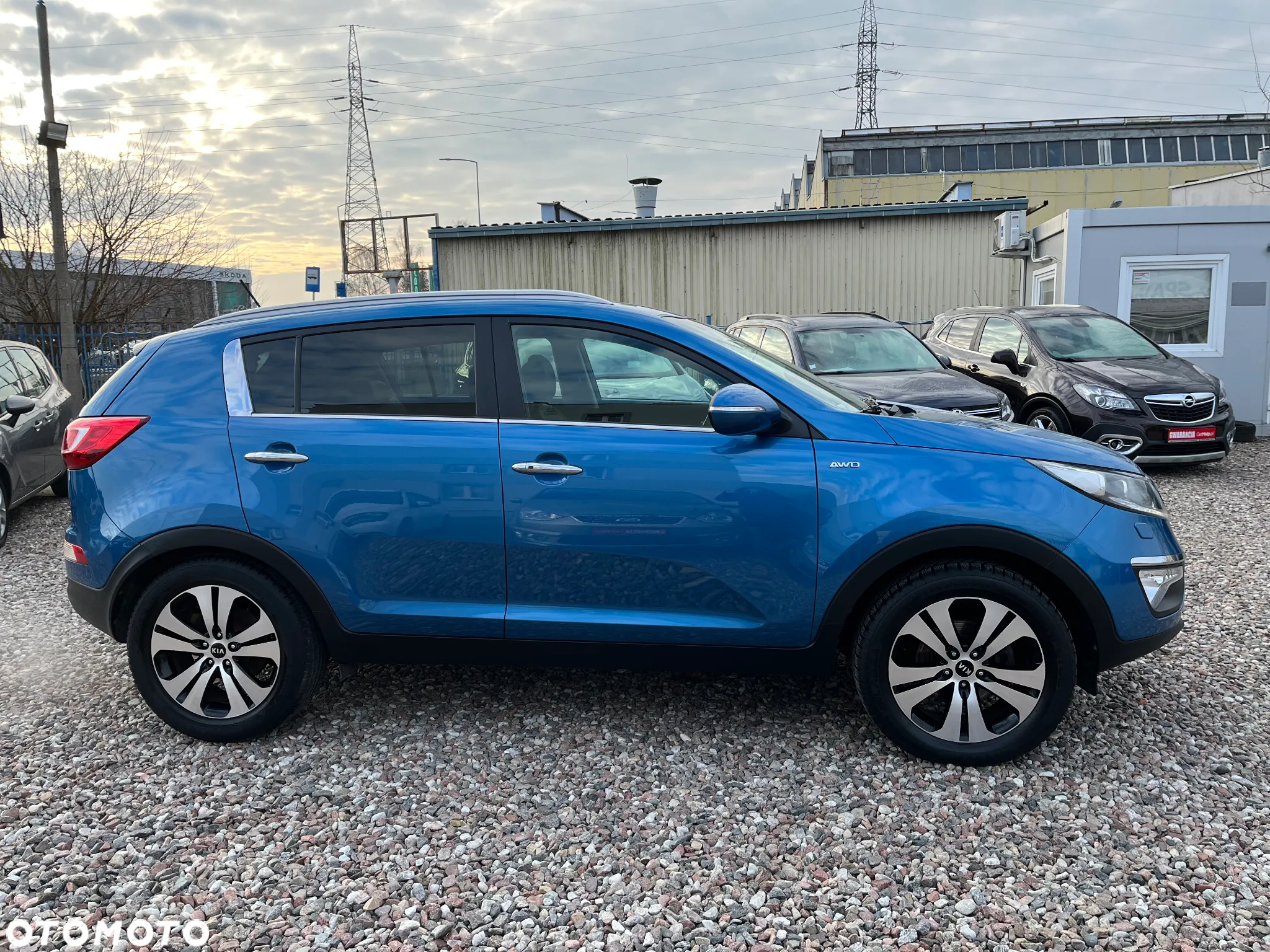 Kia Sportage 2.0 CRDI M AWD - 4