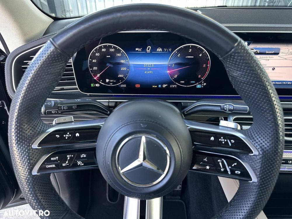 Mercedes-Benz GLS - 16