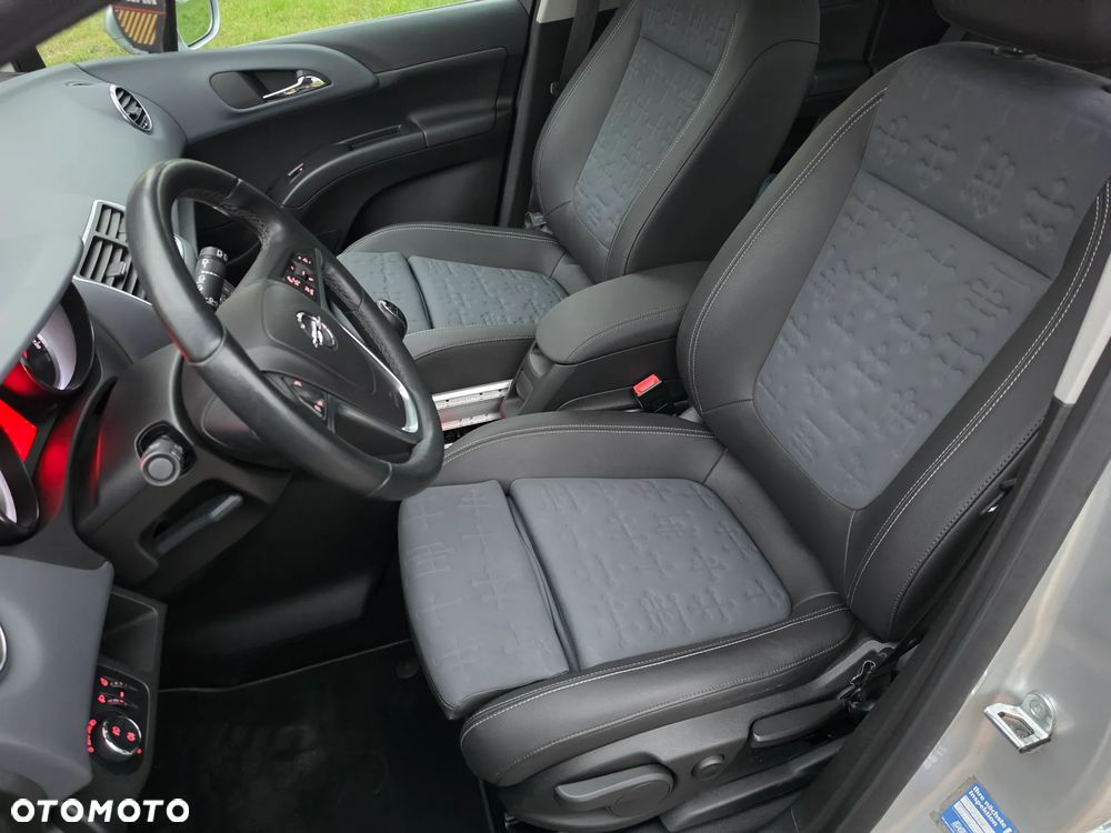 Opel Meriva - 10