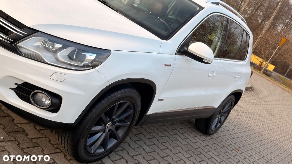 Volkswagen Tiguan 2.0 TDI 4Mot Perfectline R-Style DSG - 13