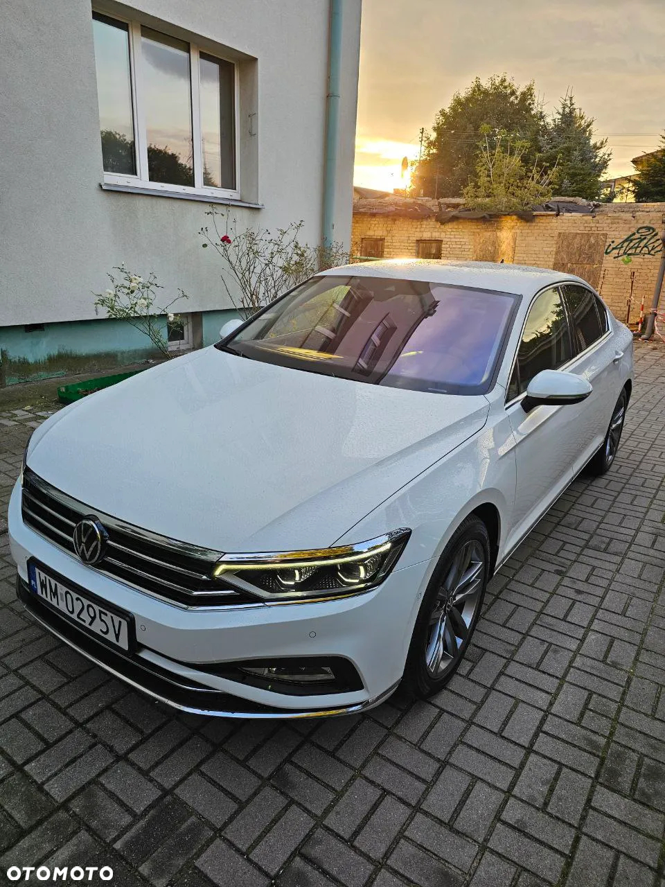 Volkswagen Passat 2.0 TDI Elegance DSG - 4