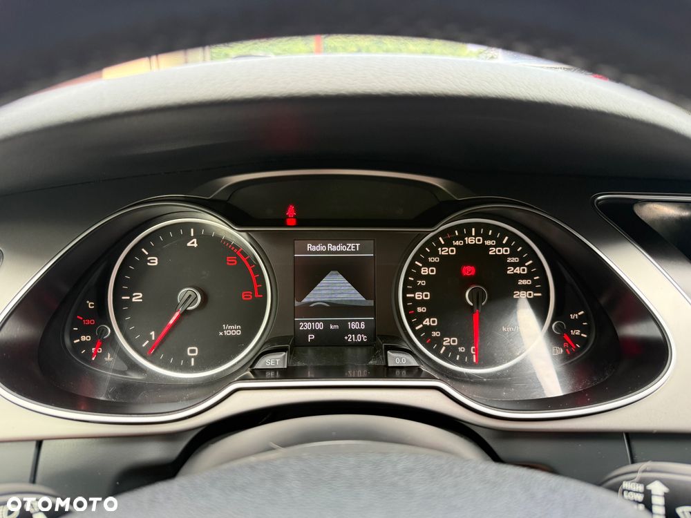 Audi A4 Avant - 32