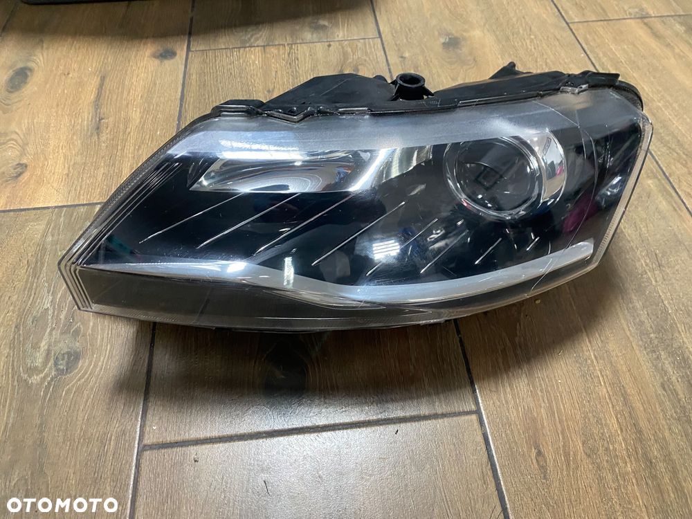 Lampa lewa przednia SKODA RAPID 5JA LIFT XENON 5JB941015C ORG - 1