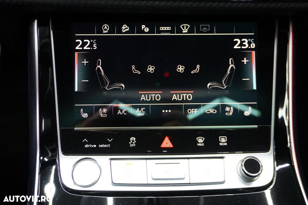 Audi RS Q8 - 10