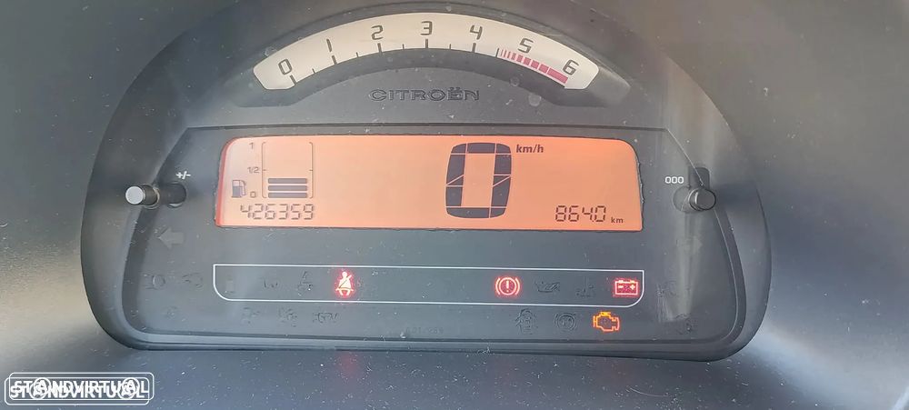 Citroën C2 1.4 HDi VTR - 10