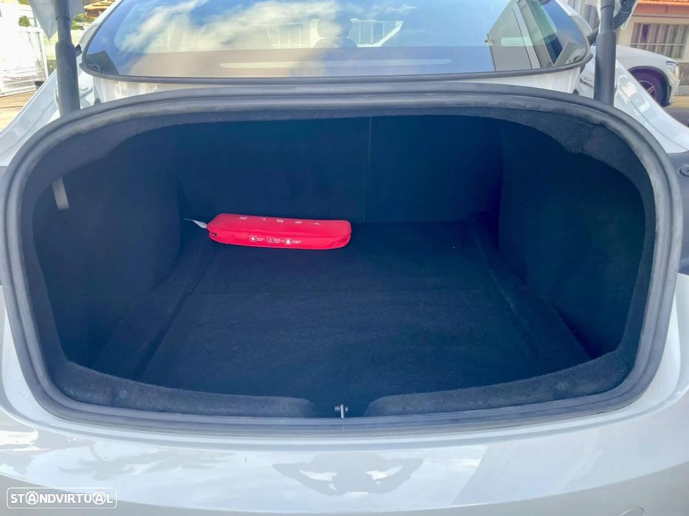 Tesla Model 3 Tração Traseira - 13