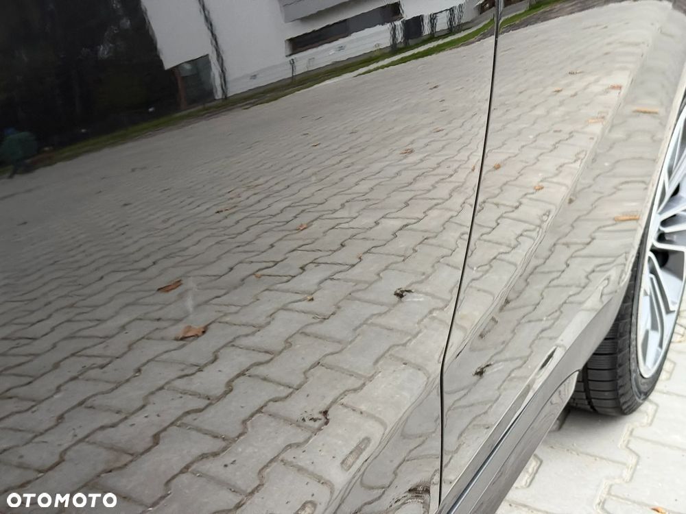 BMW X1 xDrive20d Sport Line - 18