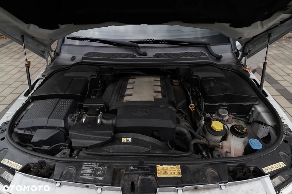 Land Rover Discovery 4.4 V8 HSE - 33