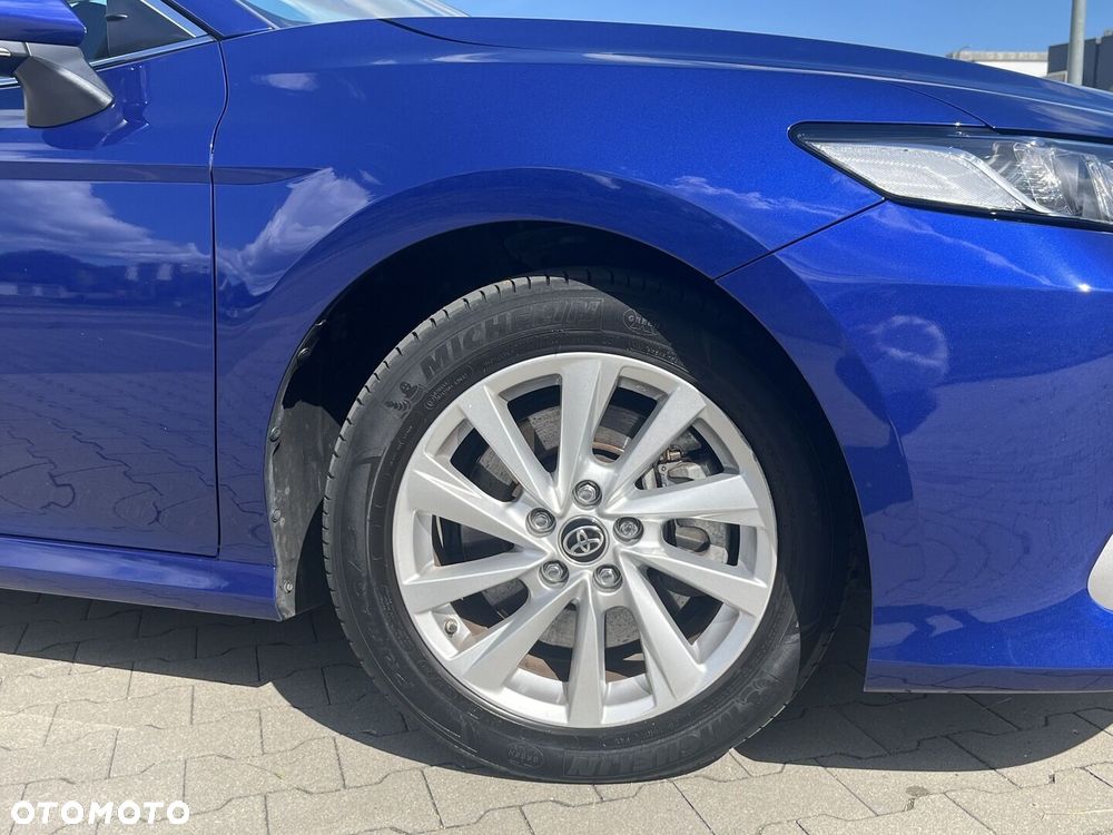 Toyota Camry 2.5 Hybrid Comfort CVT - 10
