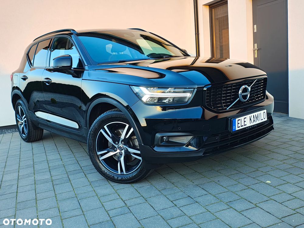 Volvo XC 40 D4 AWD Geartronic R-Design - 3
