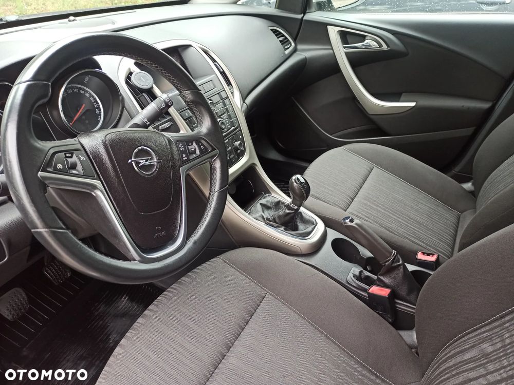 Opel Astra 1.6 - 11