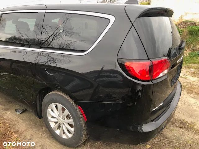 chrysler pacifica voyager ru 2016 -2026 drzwi klapa zawieszenie - 18
