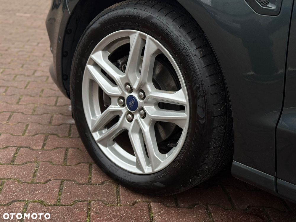 Ford S-Max 2.0 TDCi Titanium - 26