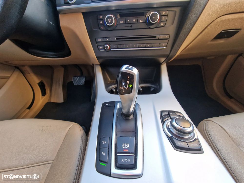 BMW X3 20 d xDrive Auto - 20