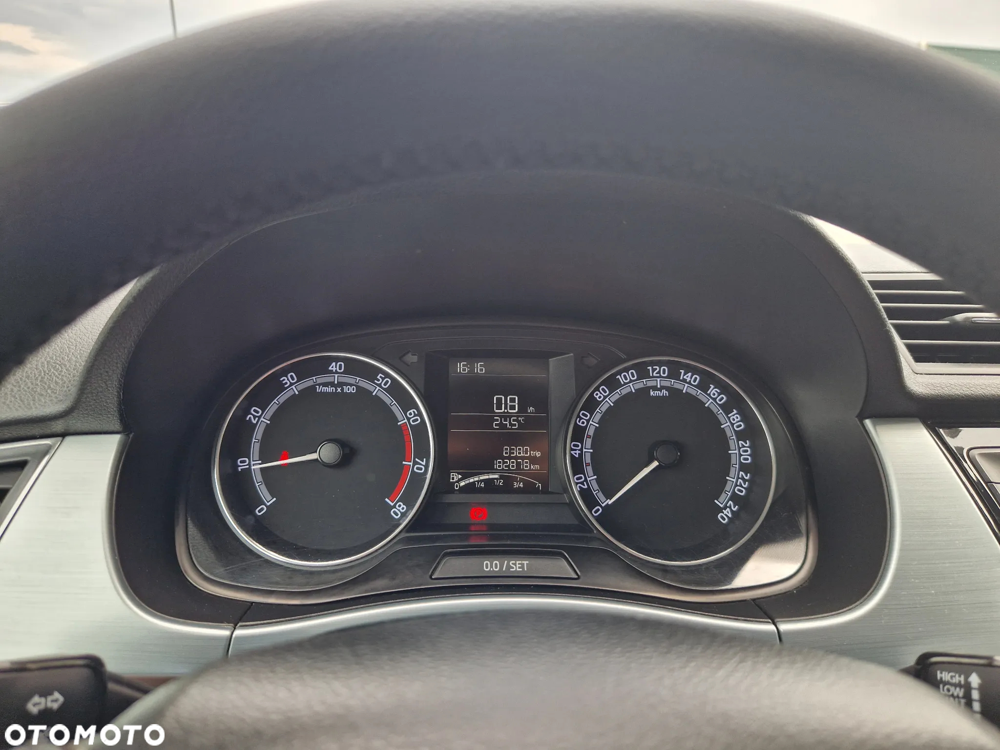 Skoda Fabia 1.0 Ambition - 24