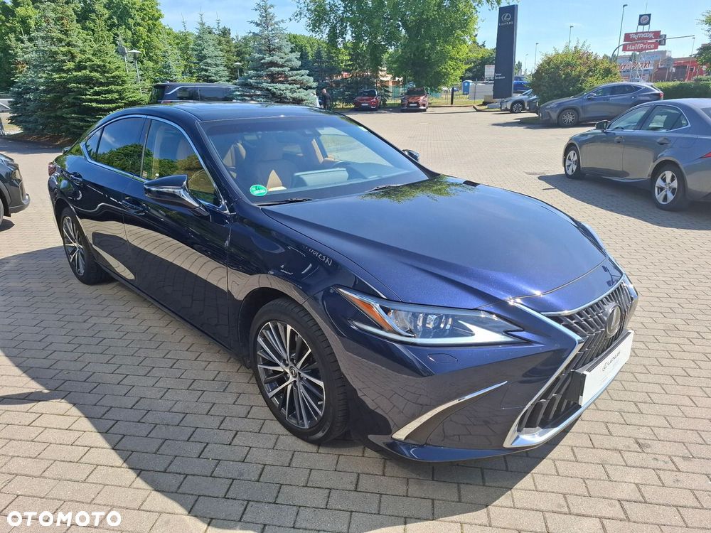 Lexus ES 300h Business Edition - 7
