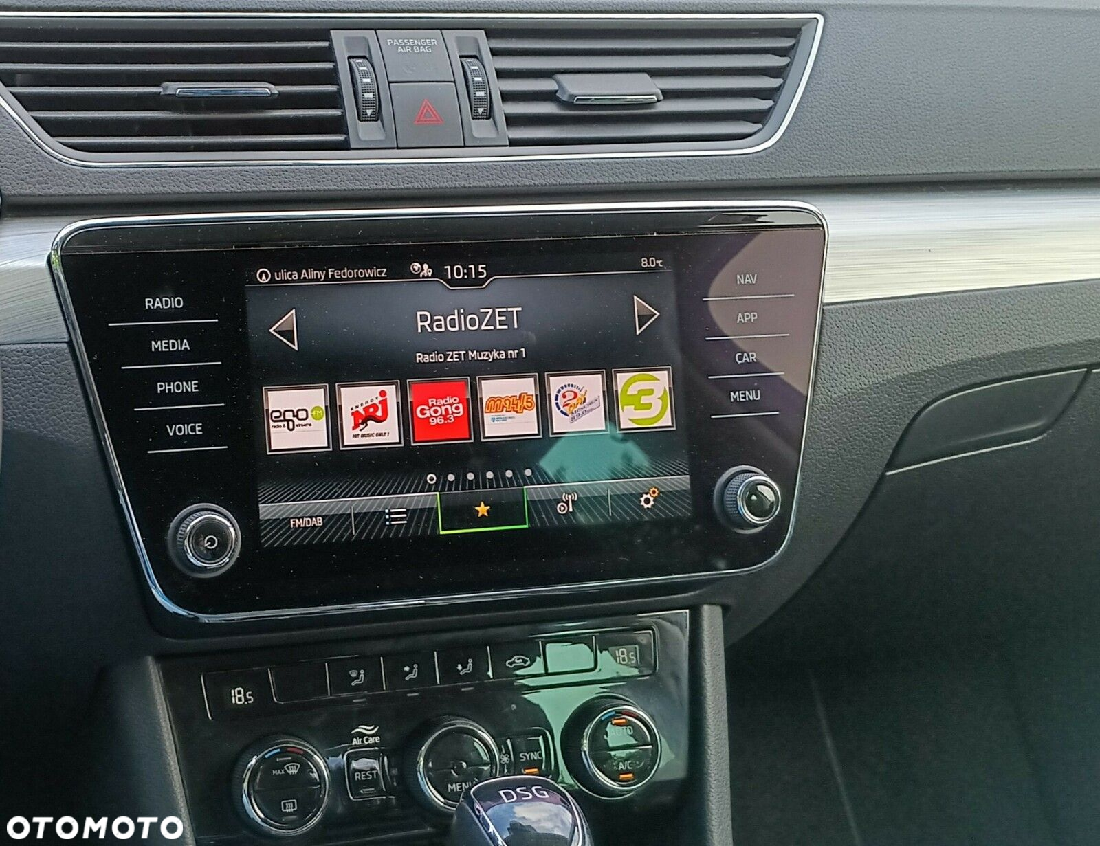 Skoda Superb 2.0 TDI SCR Ambition DSG - 25