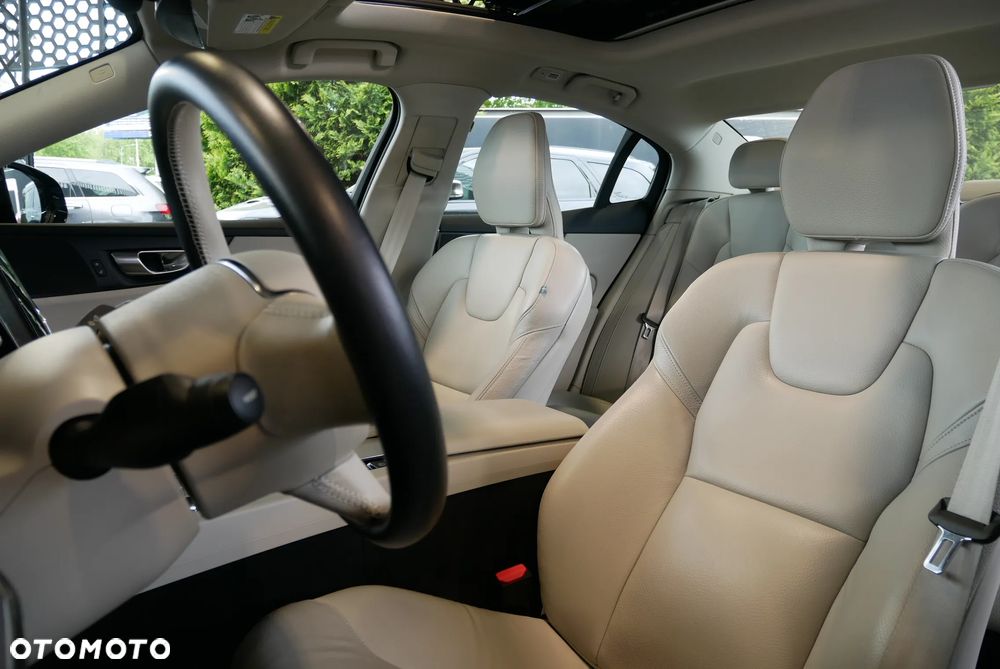 Volvo S60 - 12