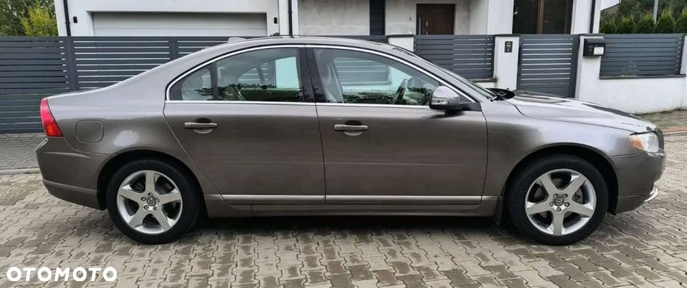 Volvo S80 - 25