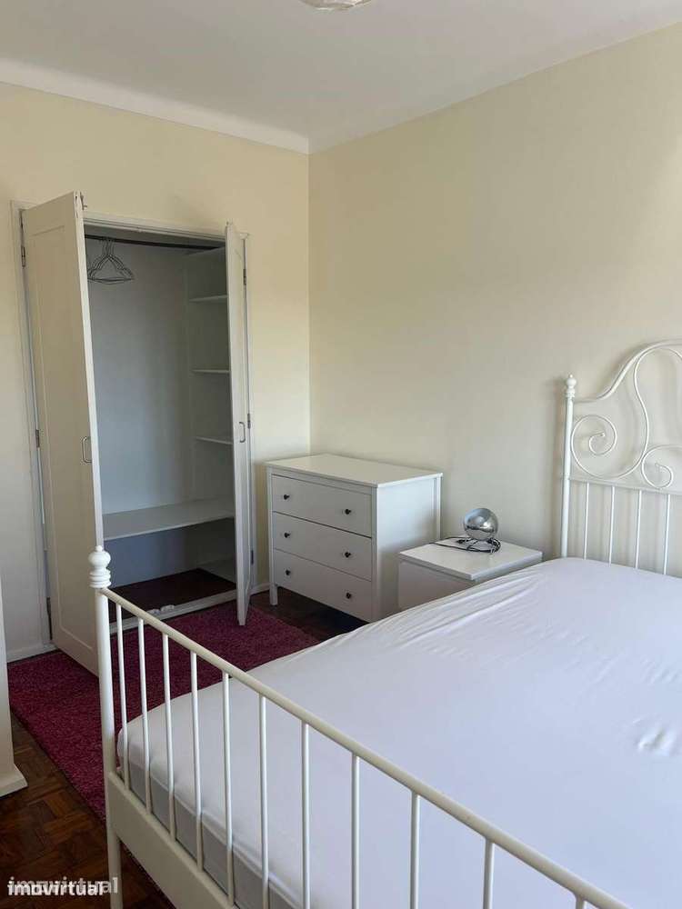 Excelente apartamento T1 mobilado para arrendar no centro de Setúbal - Grande imagem: 3/18