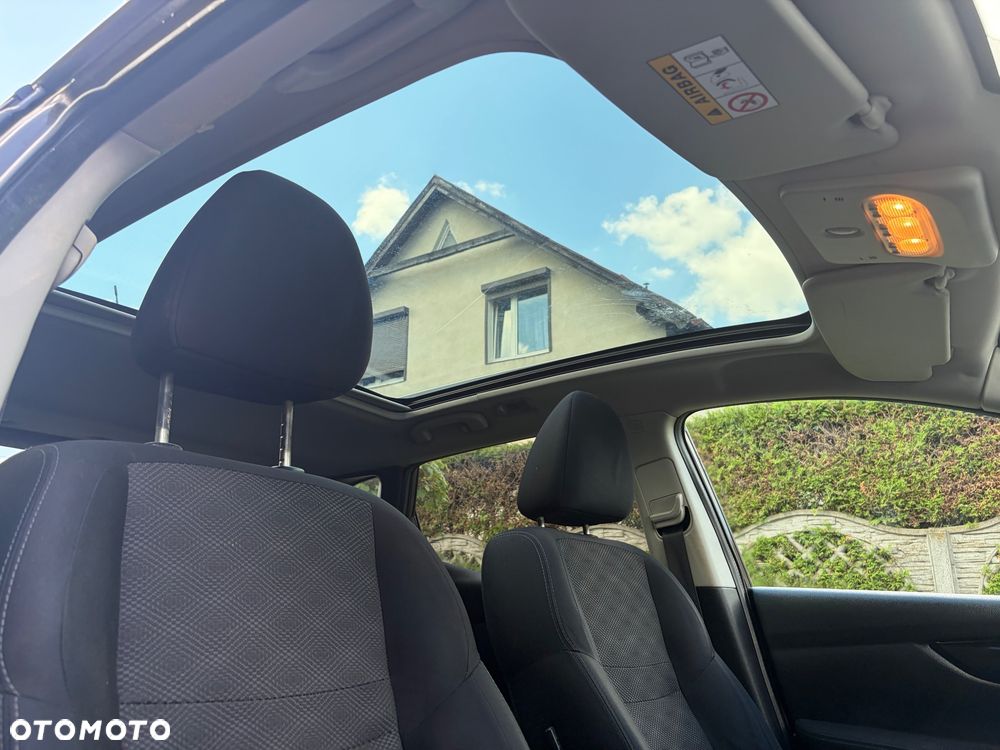 Nissan Qashqai - 17