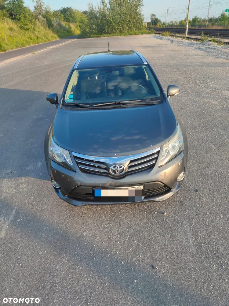 Toyota Avensis 2.0 D-4D Premium - 3