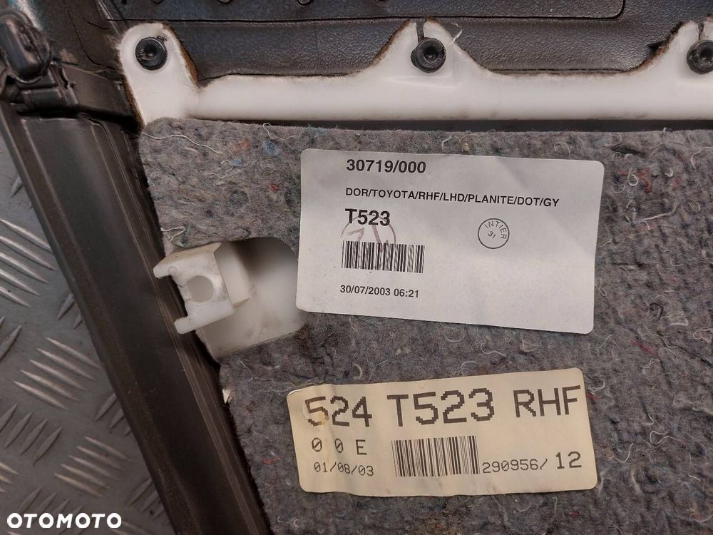 BOCZKI DRZWI KOMPLET TOYOTA AVENSIS T25 HATCHBACK - 10