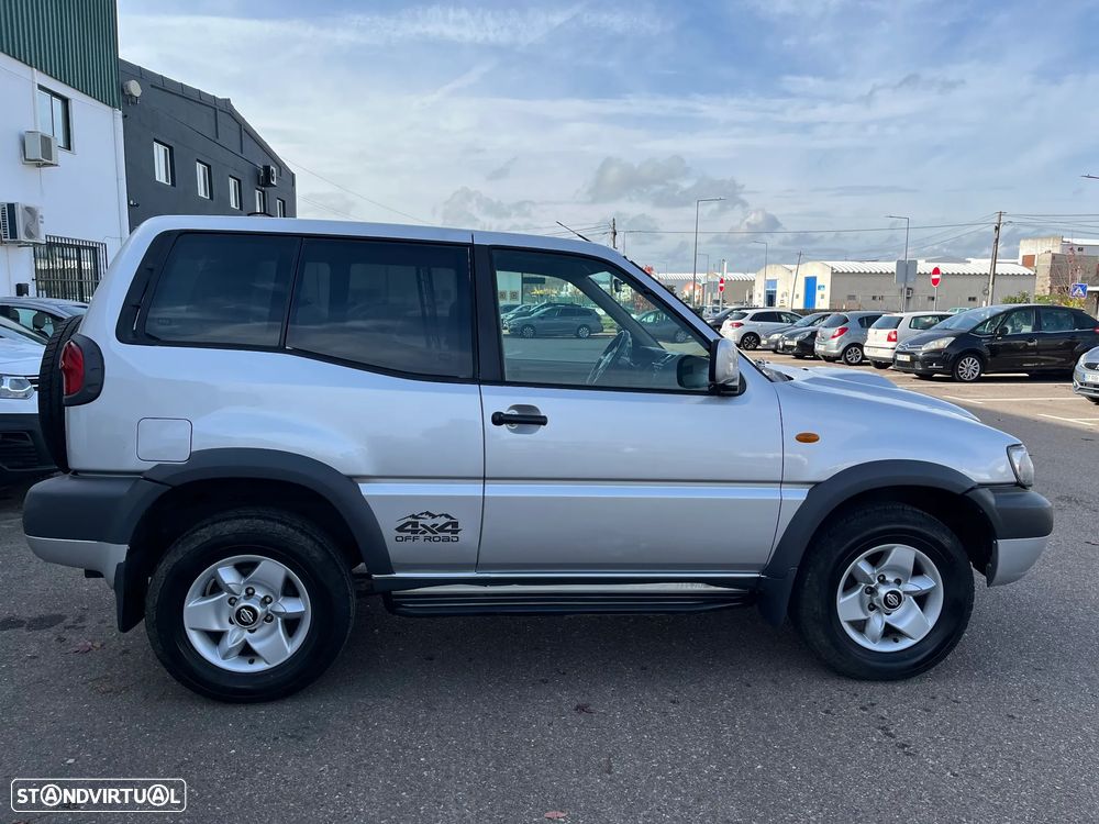 Nissan Terrano II Van 3.0 Di - 6