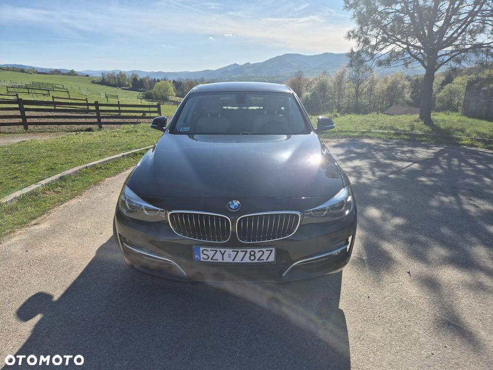 BMW 3GT 320i xDrive Luxury Line - 2