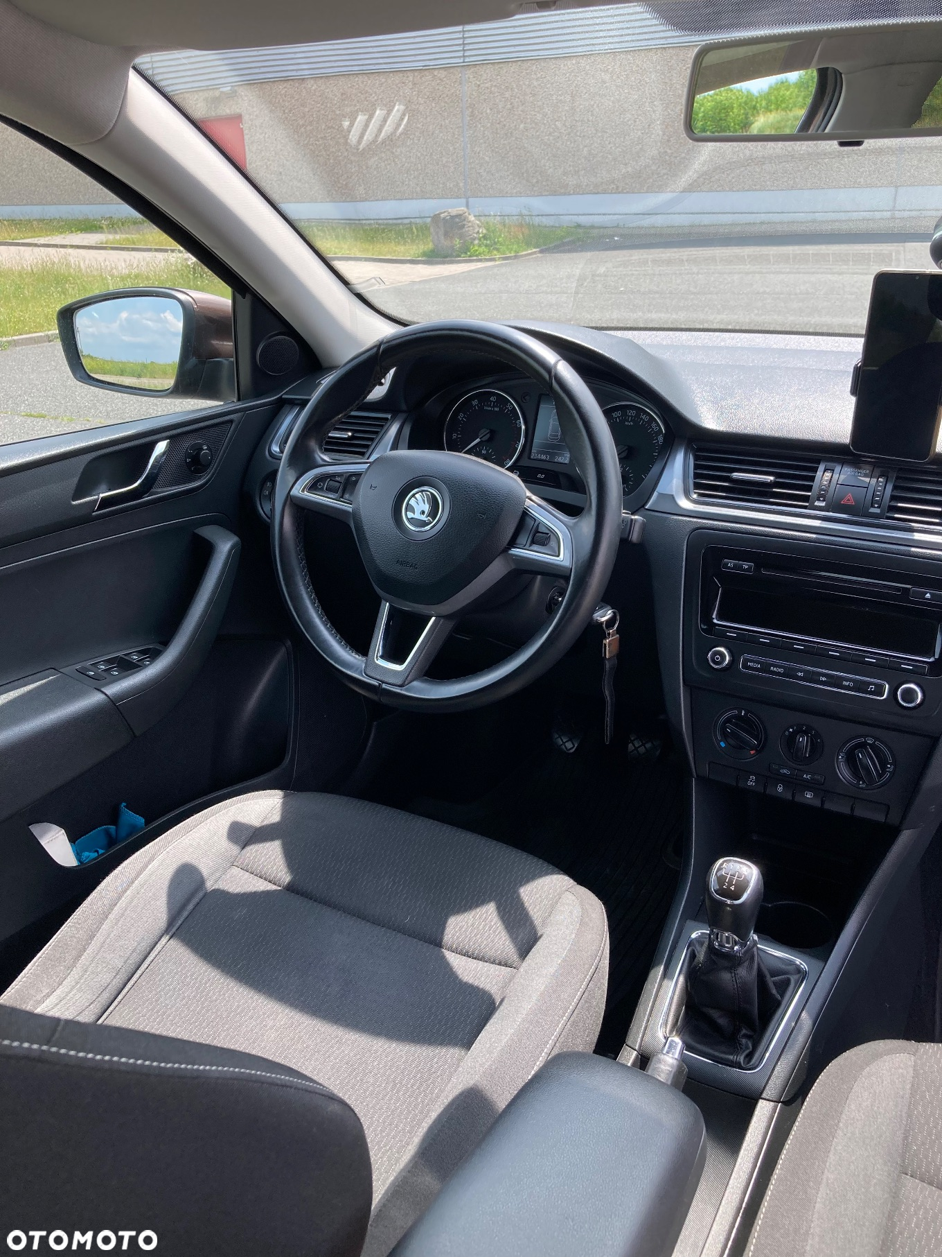 Skoda RAPID 1.2 Ambition Max - 8