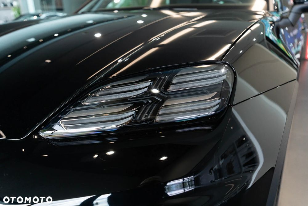 Porsche Macan - 35