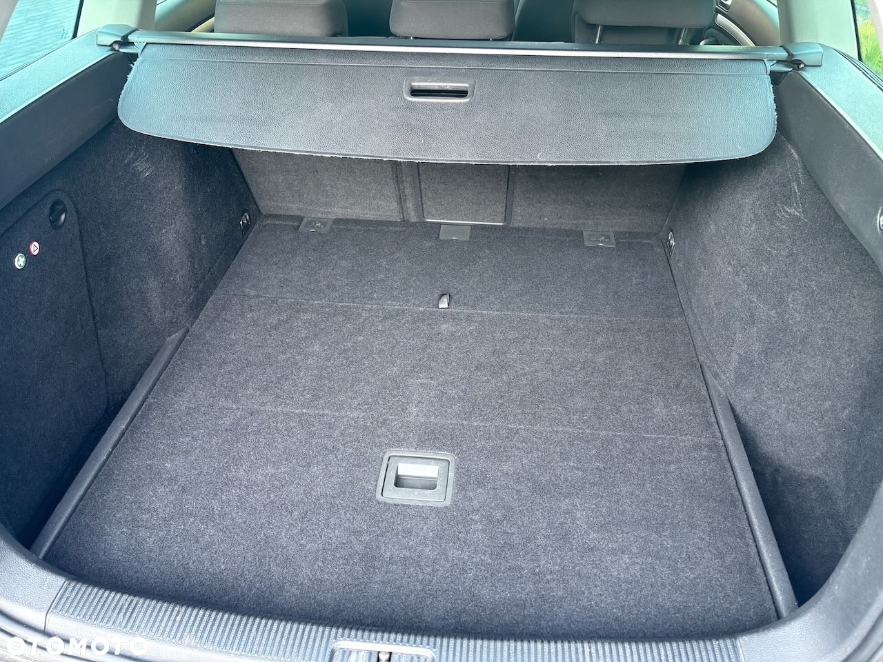 Volkswagen Golf VI 2.0 TDI Highline - 10