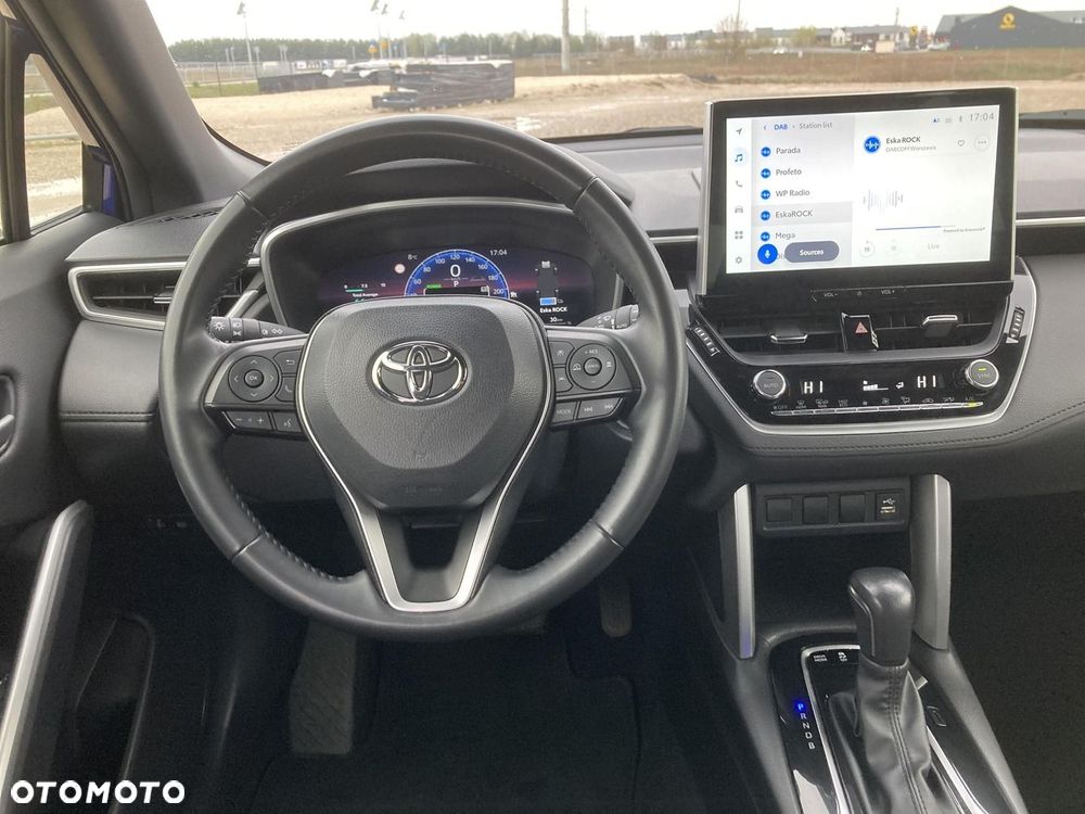 Toyota Corolla Cross - 17