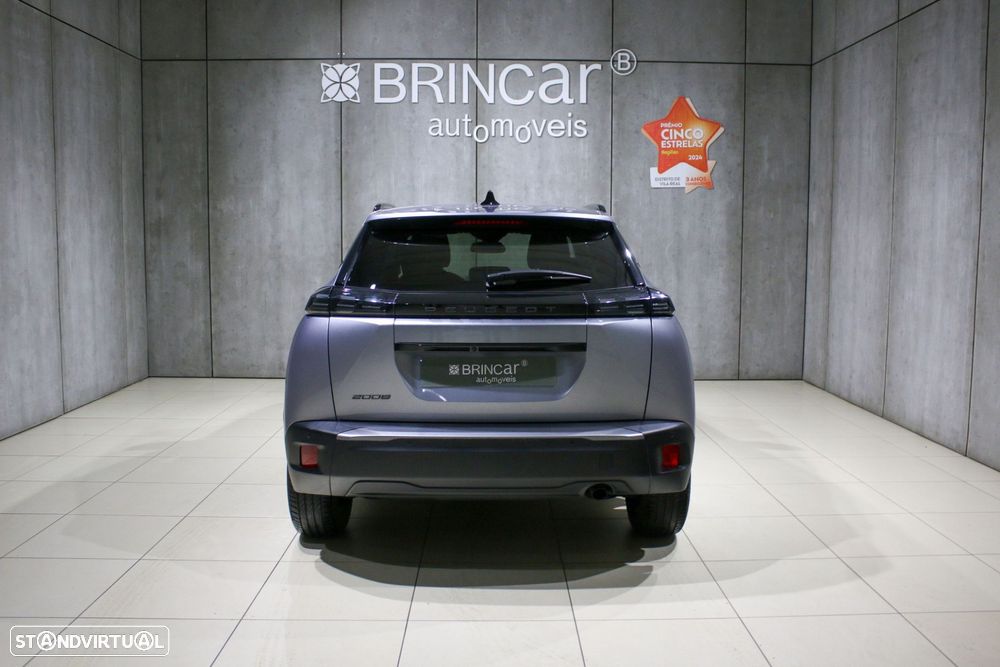 Peugeot 2008 1.2 PureTech Allure - 12