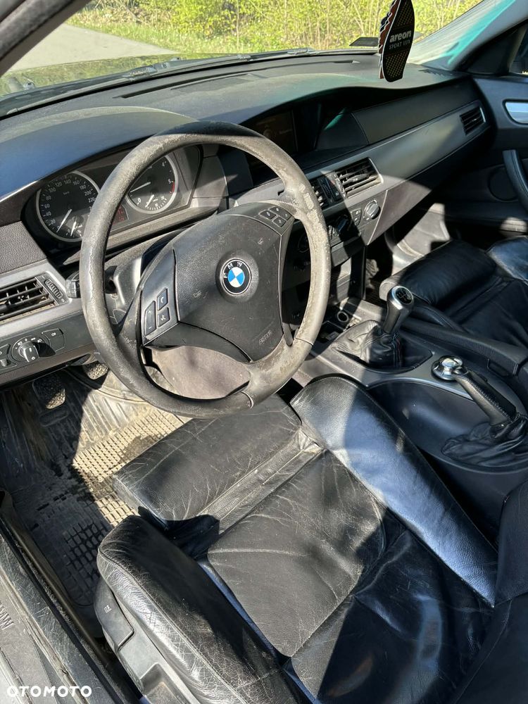 BMW Seria 5 - 12