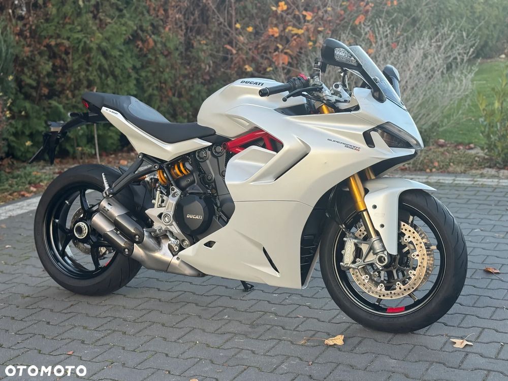 Ducati SuperSport - 6