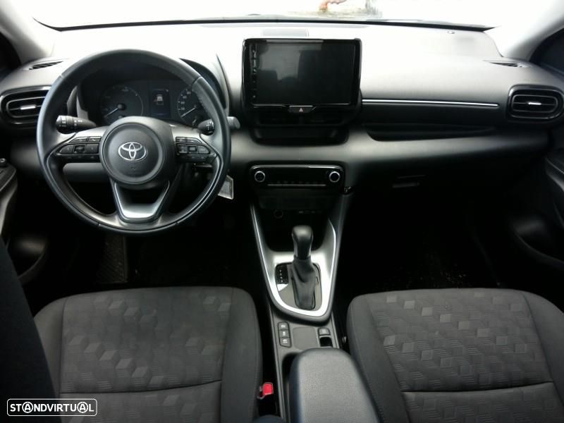 Toyota Yaris - 15