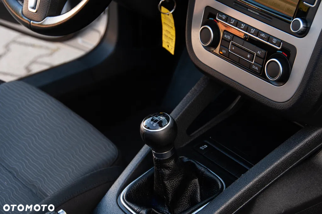 Volkswagen Eos 1.4 TSI BlueMotion Technology - 22