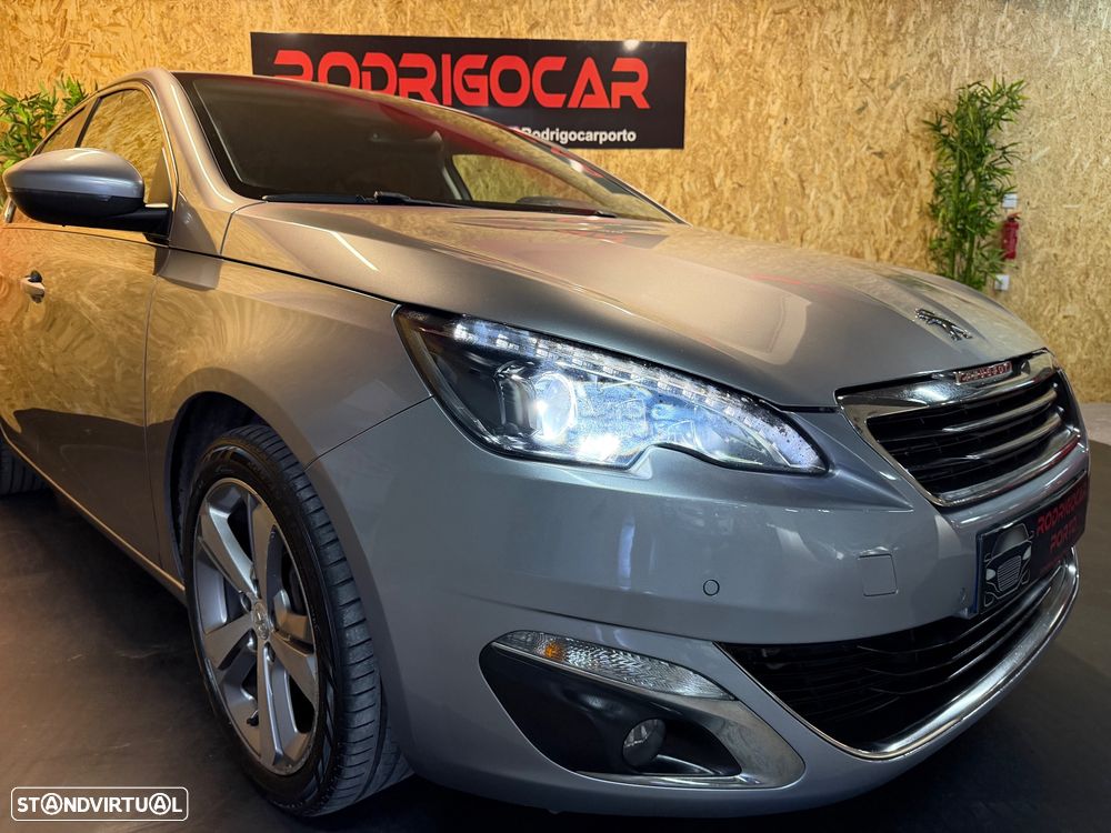 Peugeot 308 1.6 BlueHDi Allure J17 - 29