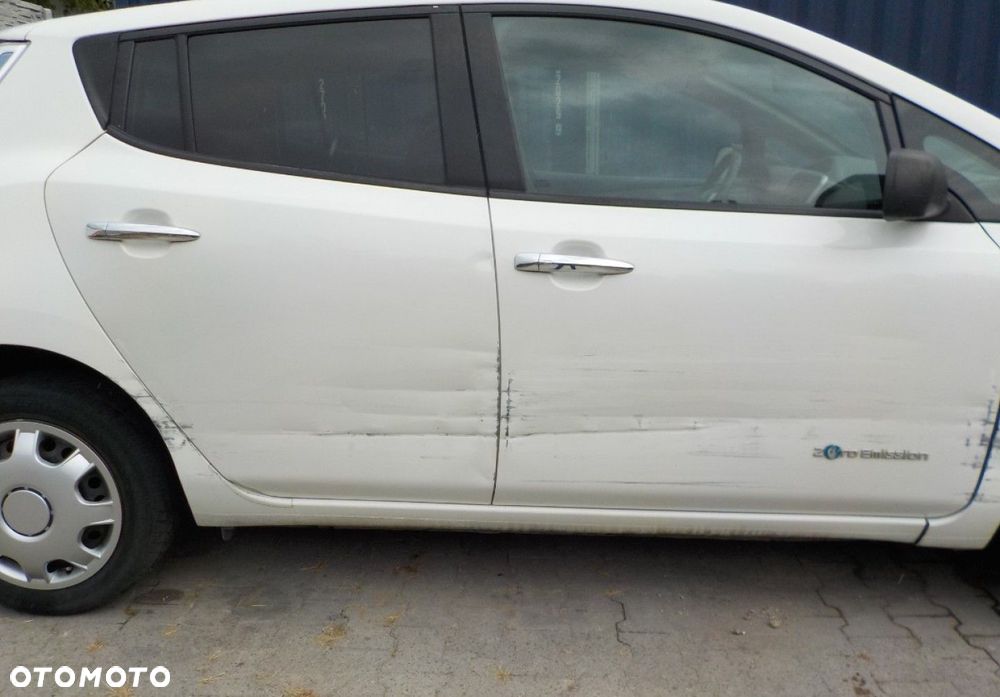 Nissan Leaf - 12