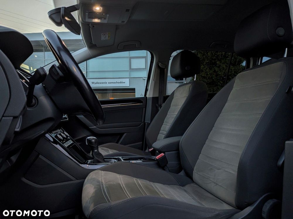 Volkswagen Touran 1.5 TSI EVO Highline DSG - 10