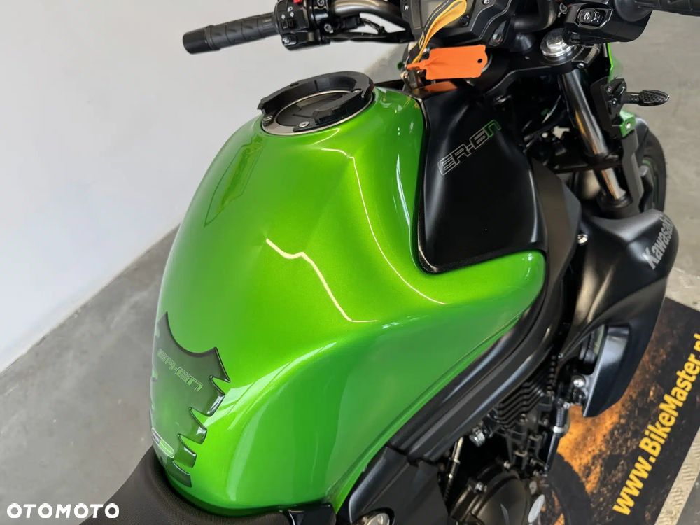Kawasaki ER - 17