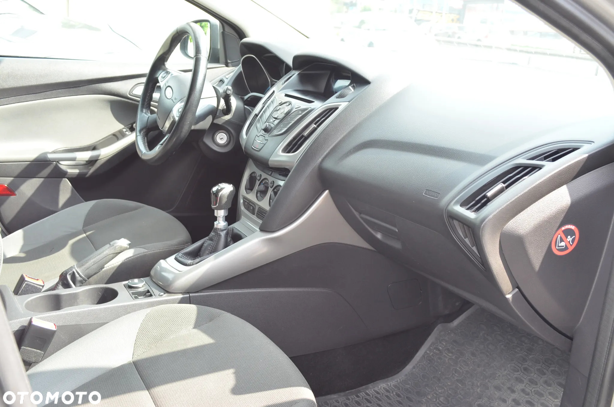 Ford Focus - 8