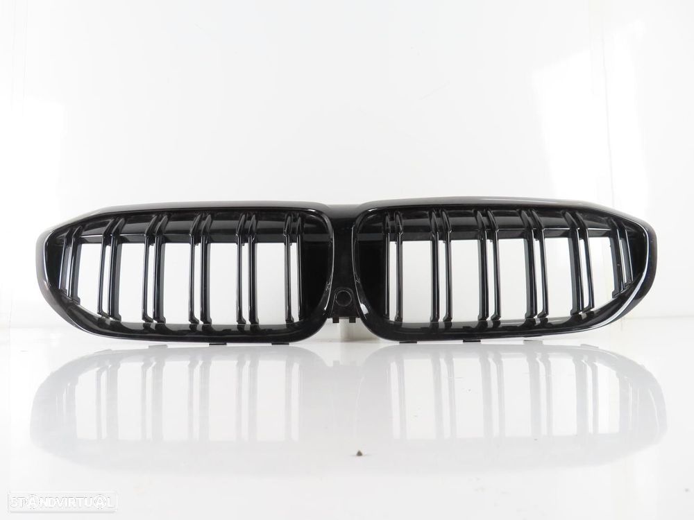 Grelhas Duplas Preto Brilho Frente Usado / Original BMW 3 (G20)/BMW 3 Touring (G... - 1