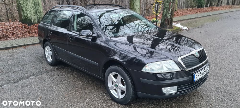 Skoda Octavia 1.6 Combi - 8