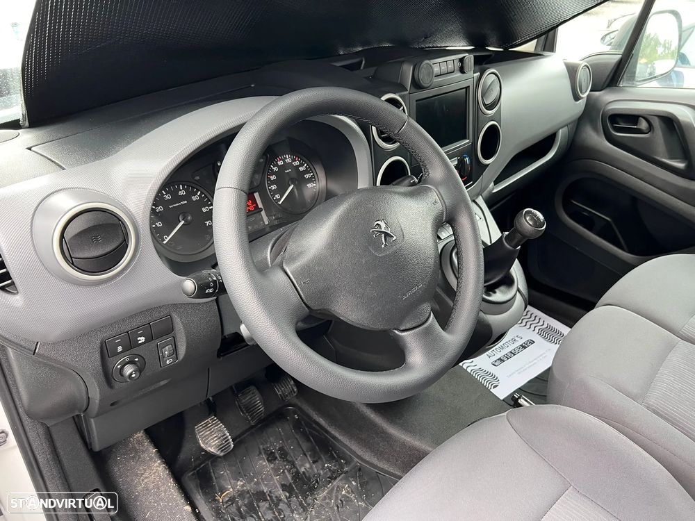 Peugeot Partner - 8