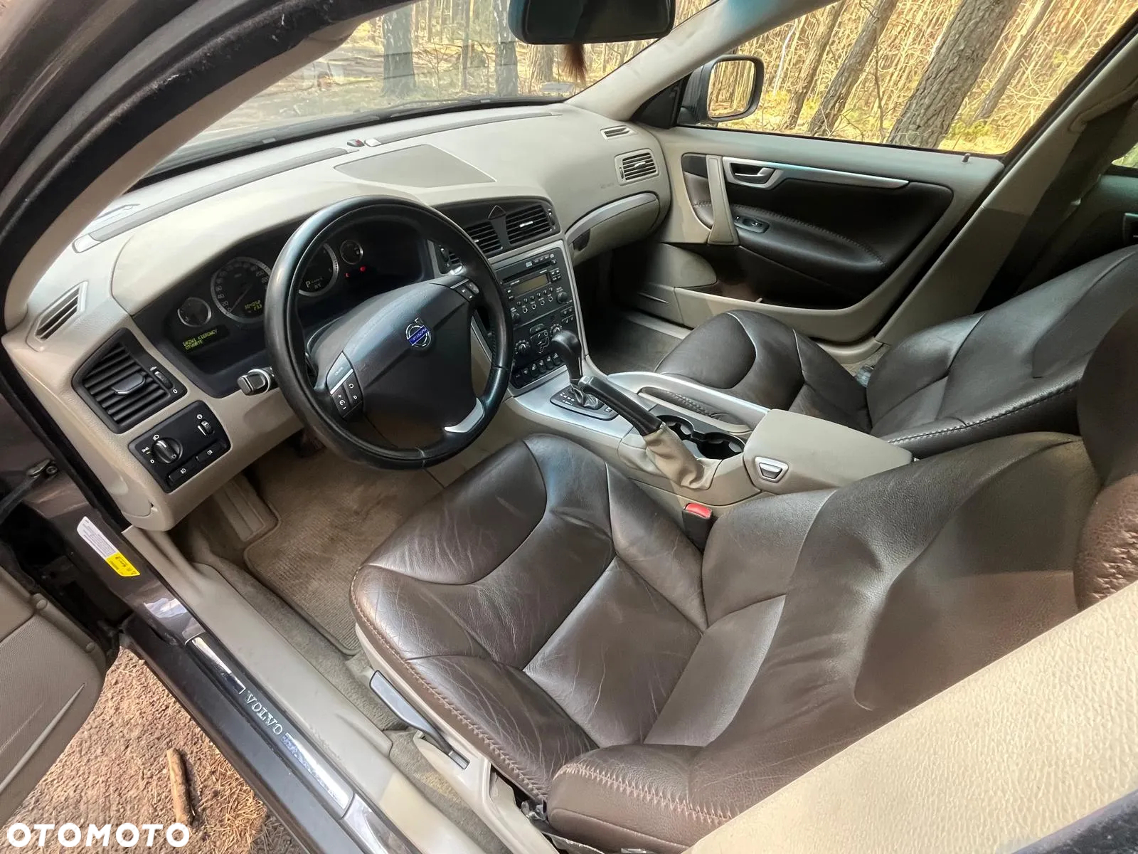Volvo XC 70 D5 AWD Momentum - 16